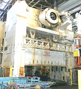 Danly 1000 ton S$ series wide bed stamping press